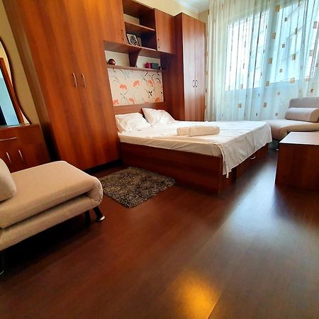 Parliament 1Br Apartment W Self Check In Bucarest Exterior foto
