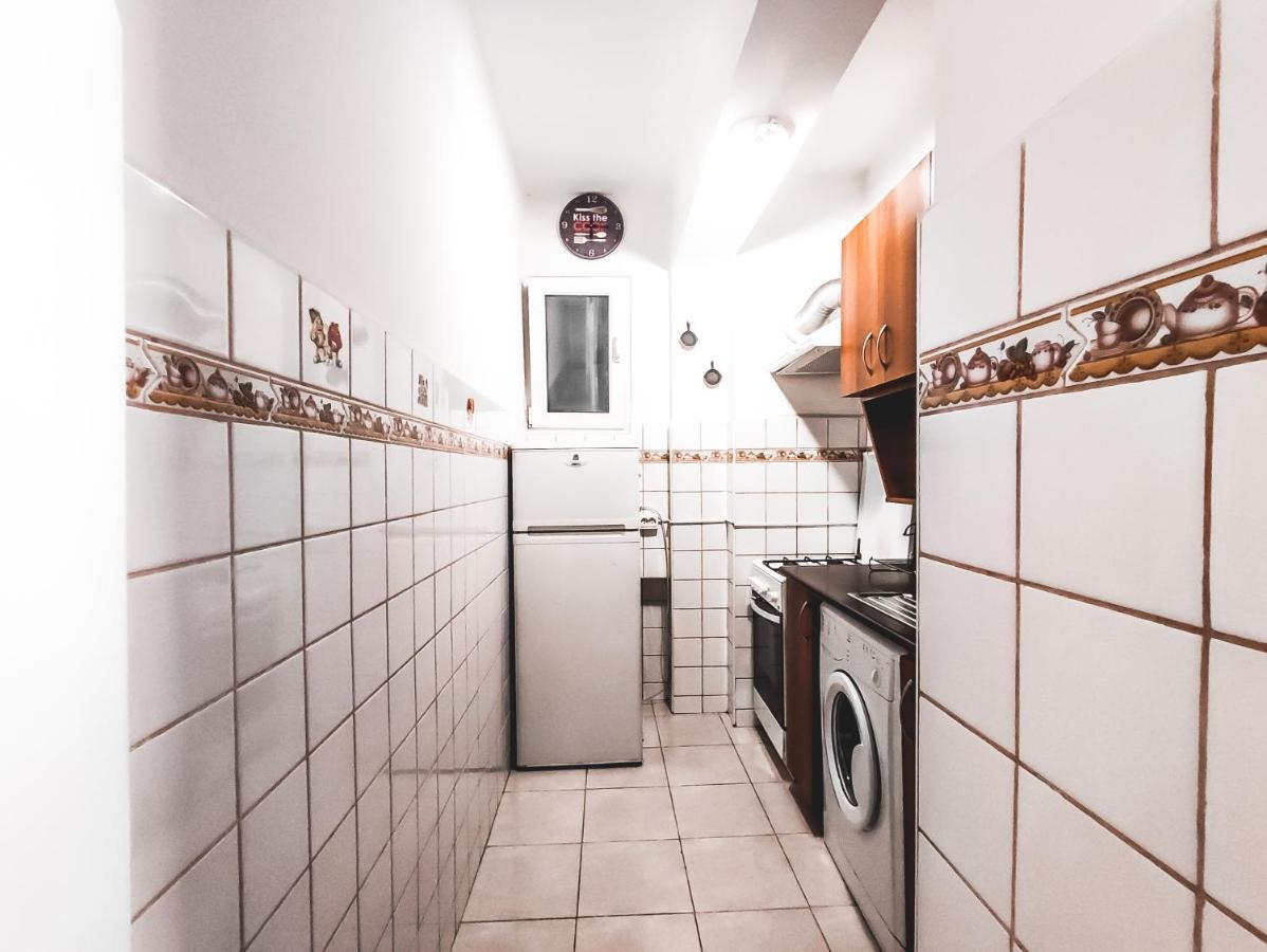 Parliament 1Br Apartment W Self Check In Bucarest Exterior foto