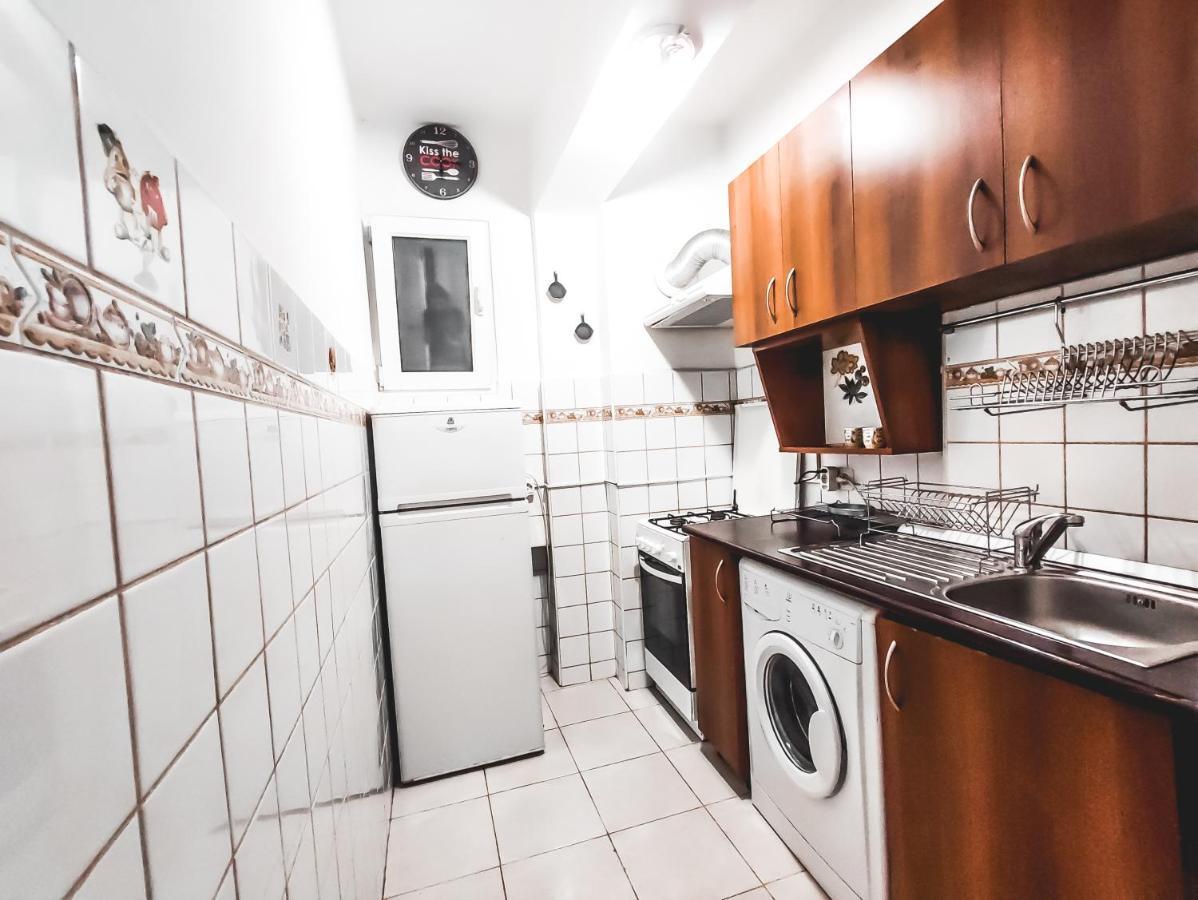 Parliament 1Br Apartment W Self Check In Bucarest Exterior foto